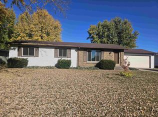 305 Wittlin Dr, Black Creek, WI 54106