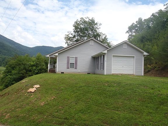 2nd image of 93 Santeetlah Heights Dr
