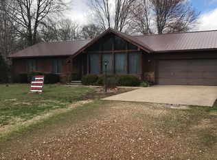 13471 Elm Rd, Carthage, MO 64836