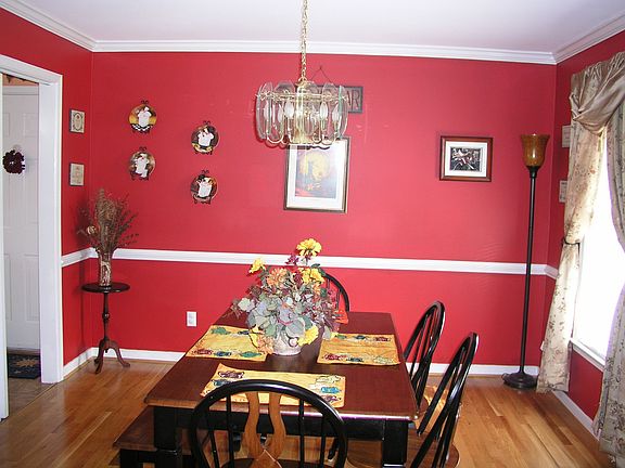 Formal Dining Room w/ Beautiful Hardwoods!