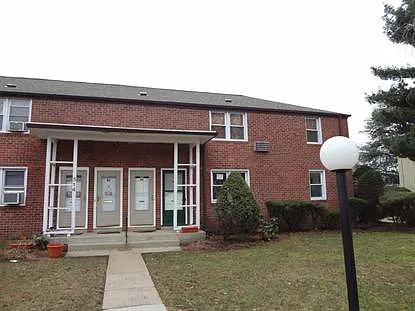 514 Brooklawn Ave APT A1 photo 1