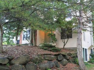 4994 Cornish Heights Pkwy, Syracuse, NY 13215