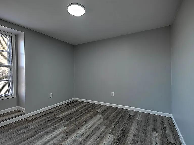 254 Wildwood Dr — Photo 15