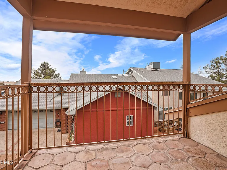1805 Gurss Pl — Photo 31