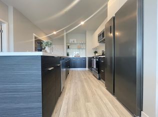 677 Avenue E #54E, Bayonne, NJ 07002