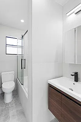 Rented by Platinum Properties | media 20