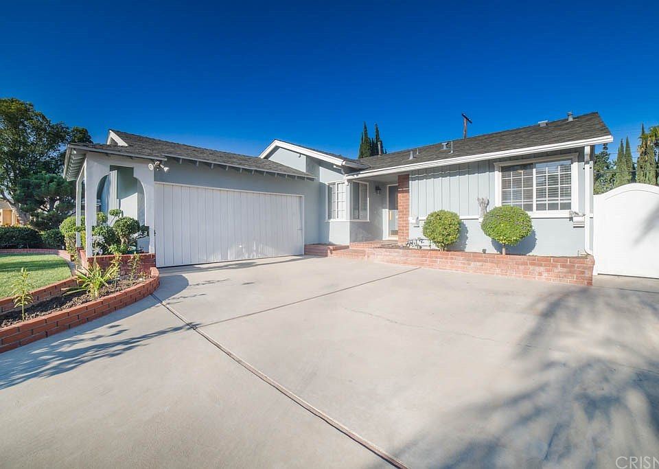 1st image of 9350 Rubio Ave