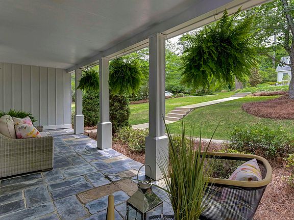 5th image of 4207 Sequoia Rd