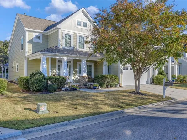5580 Memorial Dr, Virginia Beach, VA 23455