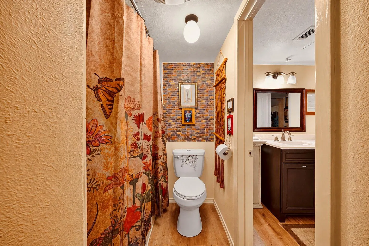 1 bed, 1.0 bath, 780 sqft, $1,275 — Photo 4
