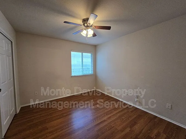 14309 Ballycastle Trl — Photo 20