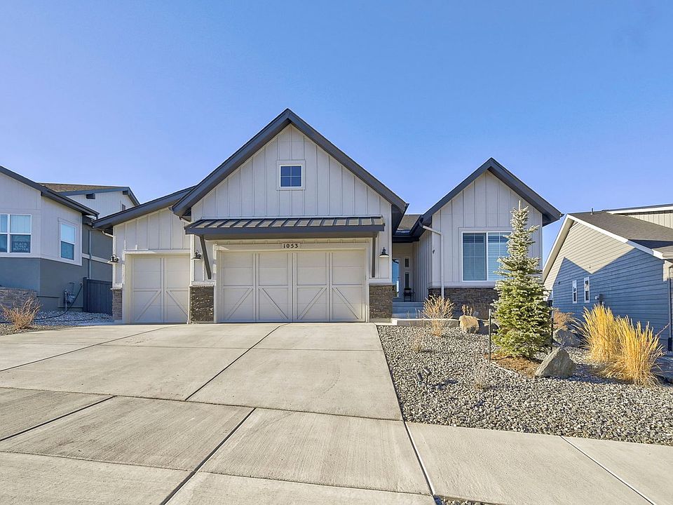 1st image of 1053 Sir Barton Dr