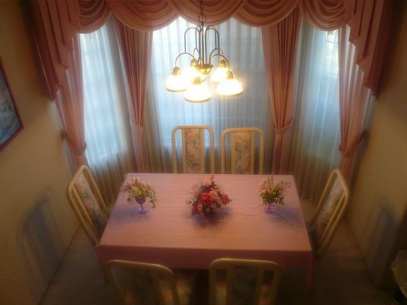 Formal dining room