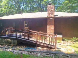 424 Bayberry Dr, Thomaston, CT 06787