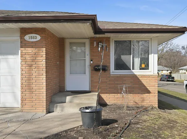 1563 Clarence St, Saint Paul, MN 55106