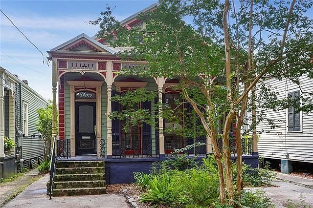 1st image of 2932 Ursulines Ave