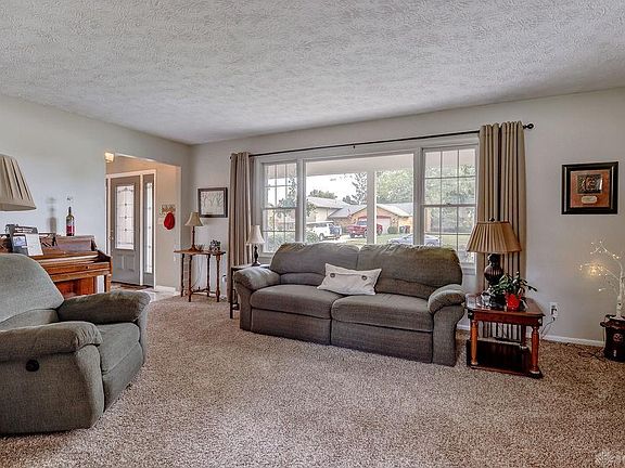 4th image of 4185 Gorman Ave