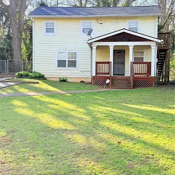 2483 Randall St #A — Photo 1