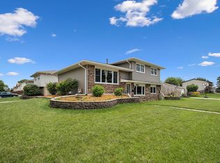 16303 76th Ave, Tinley Park, IL