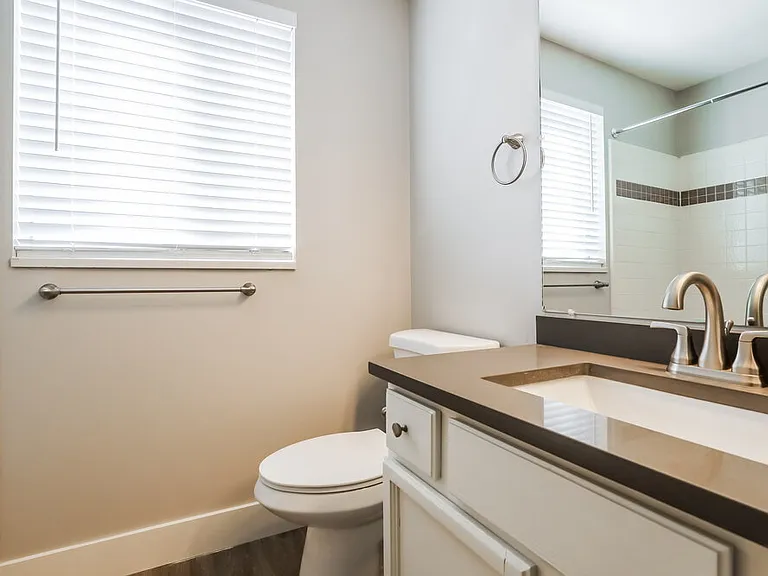 990 E Diana Hills Way — Photo 18
