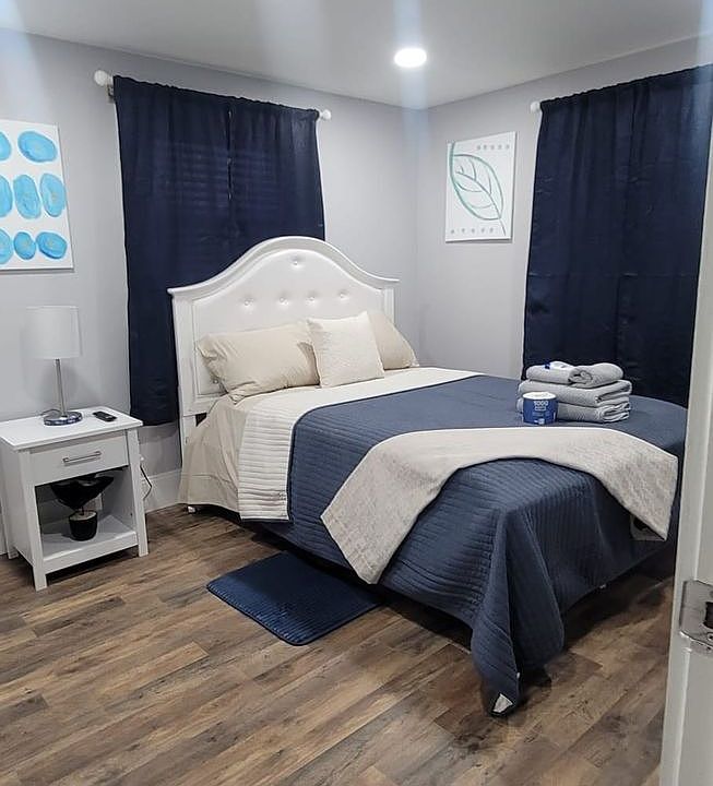 1st image of 1334 Waldon Rd