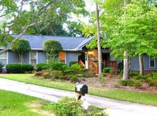 400 Saddle Lake Dr, Roswell, GA 30076