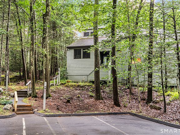 2nd image of 337 Ledge Drive #337