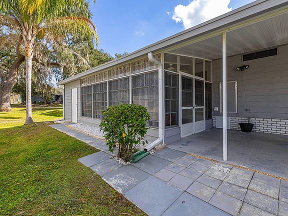 5th image of 1640 Calvin Cir
