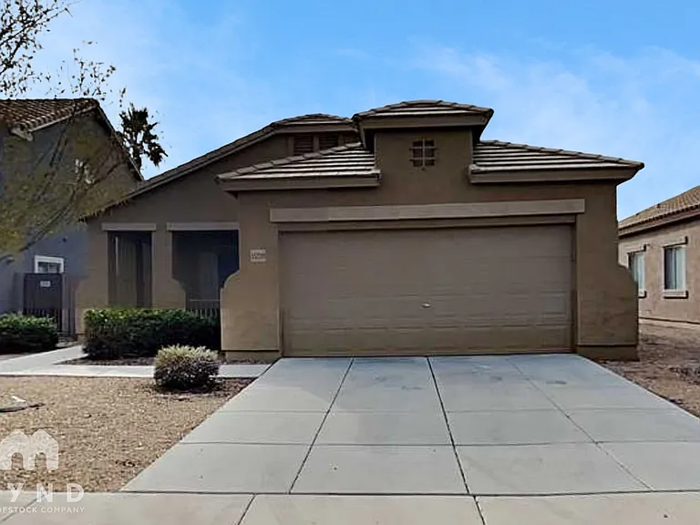 15219 W Shaw Butte Dr — Photo 1