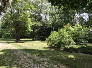 1833 Brown School Rd, Saint Joseph, MI 49085