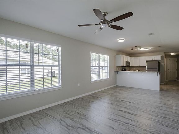 5th image of 9601 Cobblebrook Dr