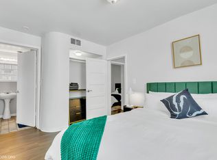 1618 N Rockwell St #1, Chicago, IL 60647