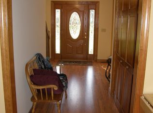 27 Smith Rd, Mansfield, MA 02048