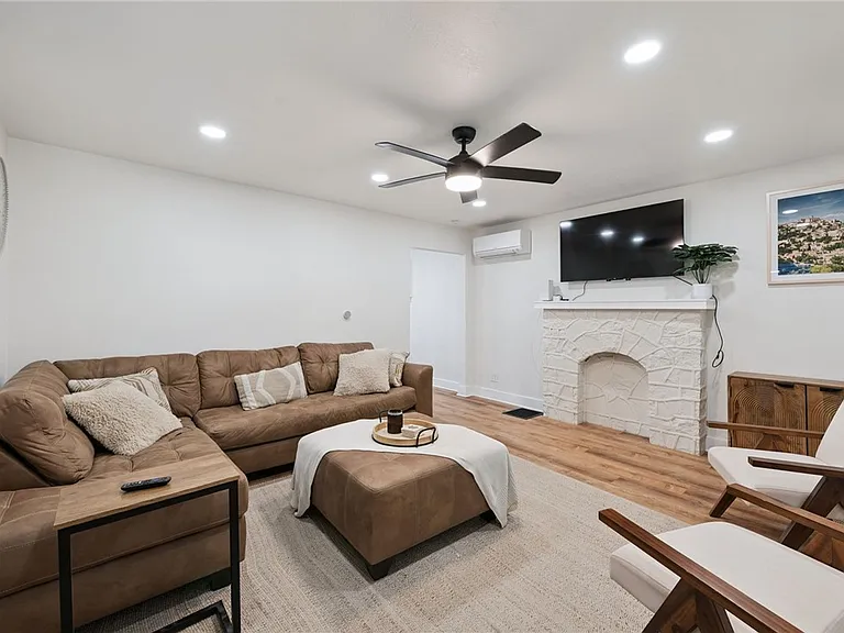 120 Arion St — Photo 3