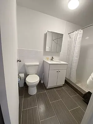 Rented by Avenues Real Estate | media 13