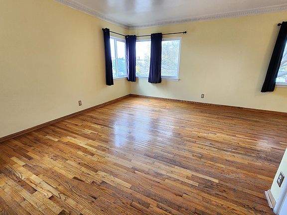 3rd image of 1252 S La Jolla Ave APT 4