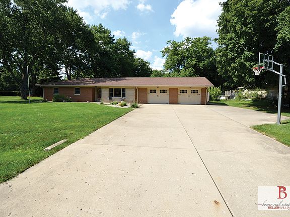 2nd image of 108 Doncaster Dr