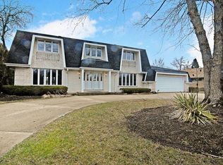 264 Cardinal Dr, Bloomingdale, IL 60108