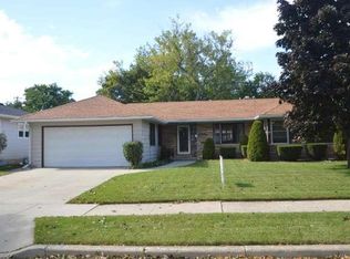 7936 21st Ave, Kenosha, WI 53143