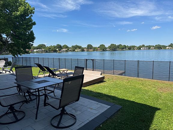 5th image of 1572 Lake Christopher Dr