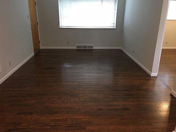 5th image of 8539 Titchfield Ct APT A