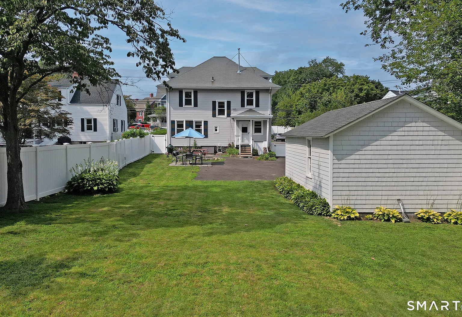 3 bed, 2.5 bath, 1792 sqft, $7,250 — Photo 4