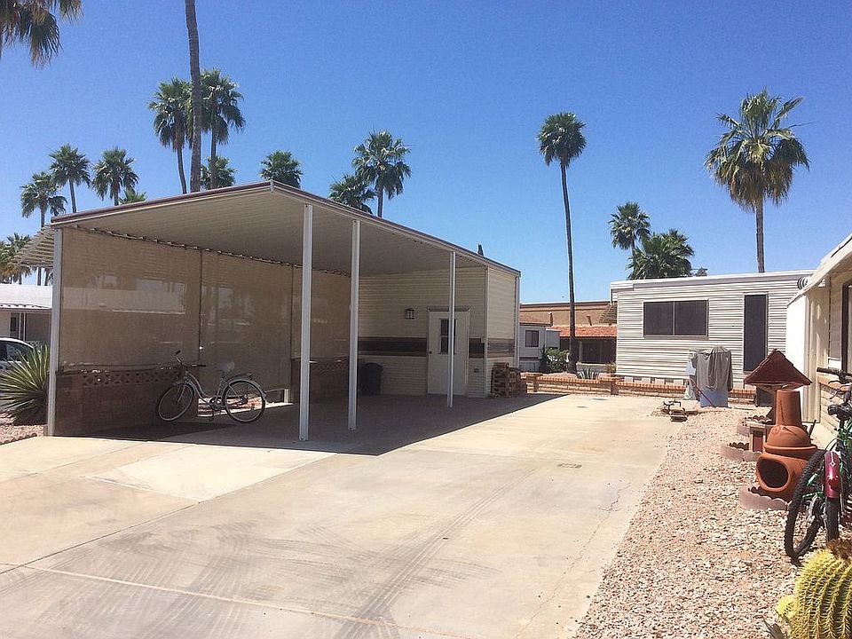 2nd image of 318 S Shoshone Dr
