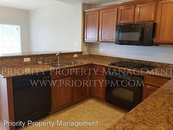 5th image of 11835 Portina Dr Unit 1026