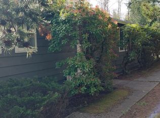 2427 Forest View Dr, Bellingham, WA 98229