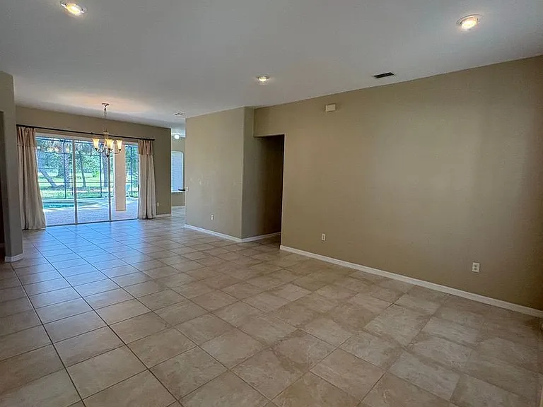 3185 Soft Breeze Cir — Photo 4