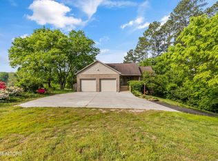 668 Martin Mill Pike, Rockford, TN 37853