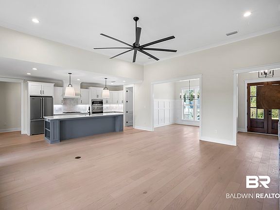 4th image of 21826 Veranda Blvd