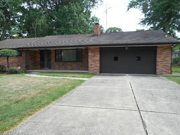 3rd image of 3830 Northwood Dr SE