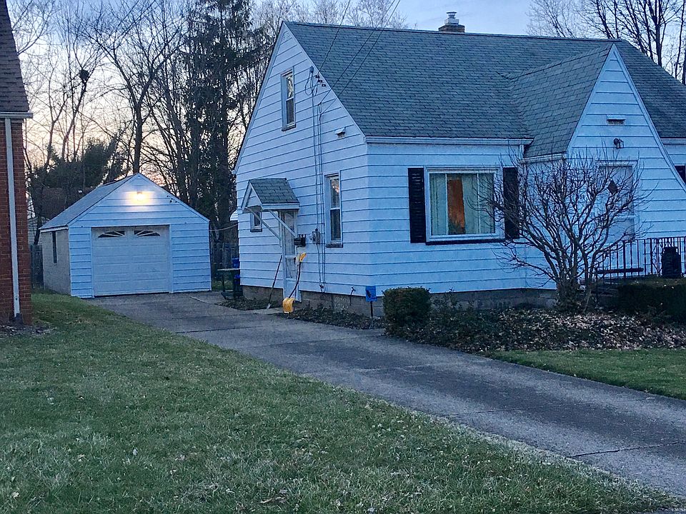 2nd image of 438 W Heights Ave
